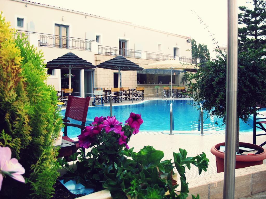 Oasis Hotel Skala  Exterior photo